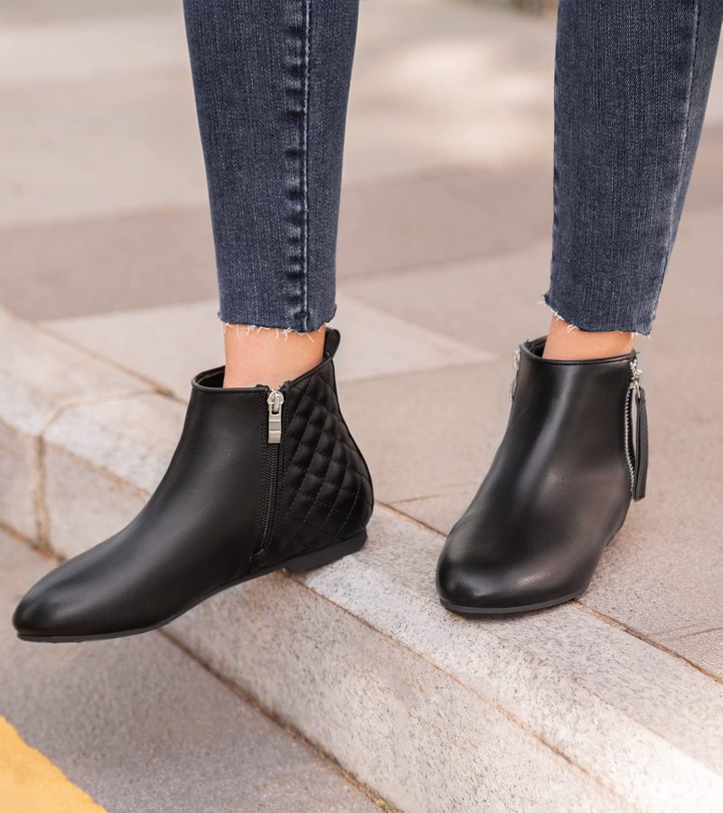MaxMuxun Women's Ankle Boots Flat Low Heel Booties Ladies Quilted Fall Winter Fashion Boots with Side Zipper Black PU Size 10 - Image 3